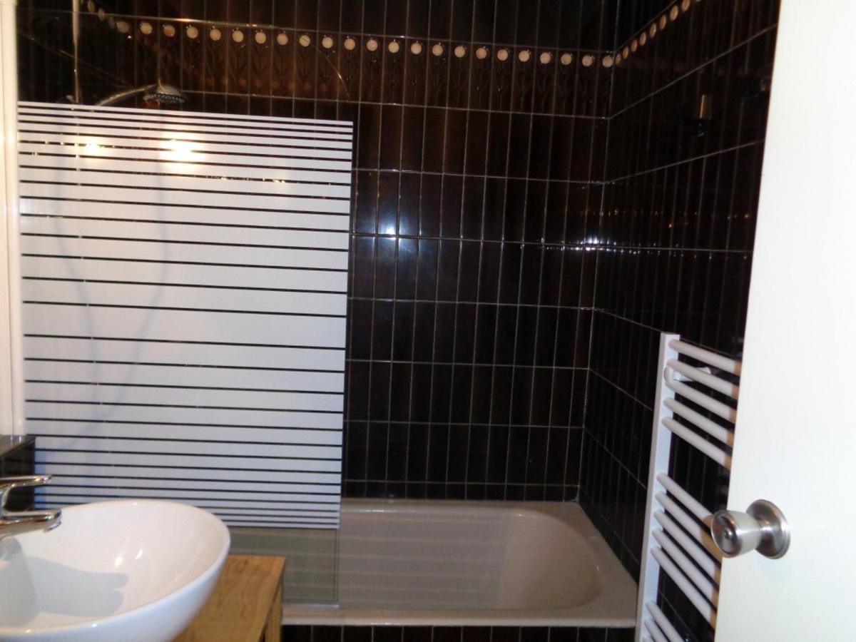 **Appartement T2 Vue Mer En Centre Ville Avec Balcon, Parking Et Wifi A Arcachon** - Fr-1-374-51 Kültér fotó